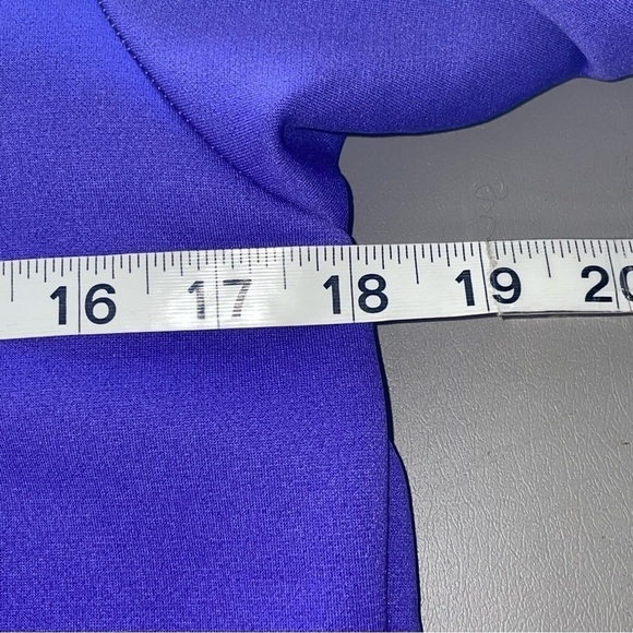 Under Armour Hoodie Sweatshirt | Zip-Up | Size Small Petite - Picture 7 of 8